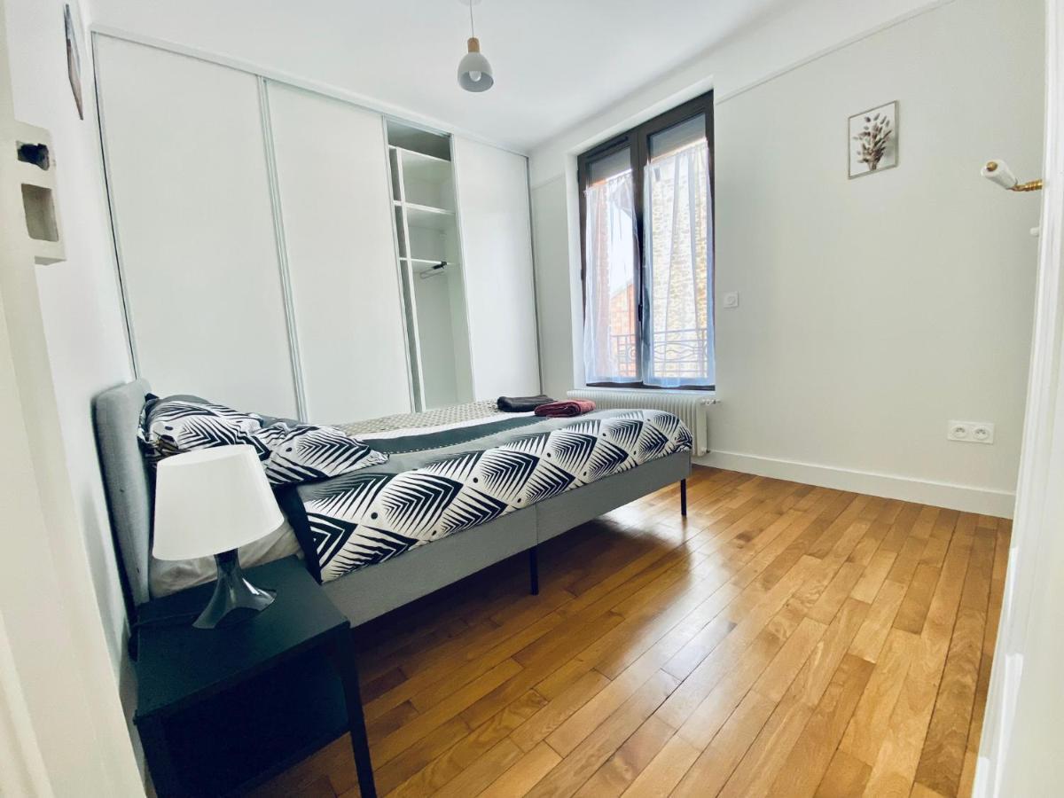Cozy Appart'3 - Centre Ville & Proche Gare - Cozy Houses Massy  Exterior photo